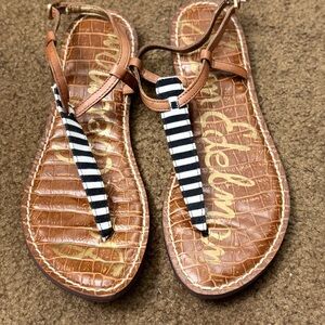 Sam Edelman Gigi T-Strap Sandal Black White Stripe size 7.5